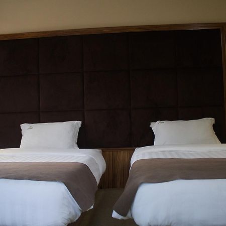 Urban by CityBlue Kigali Bagian luar foto