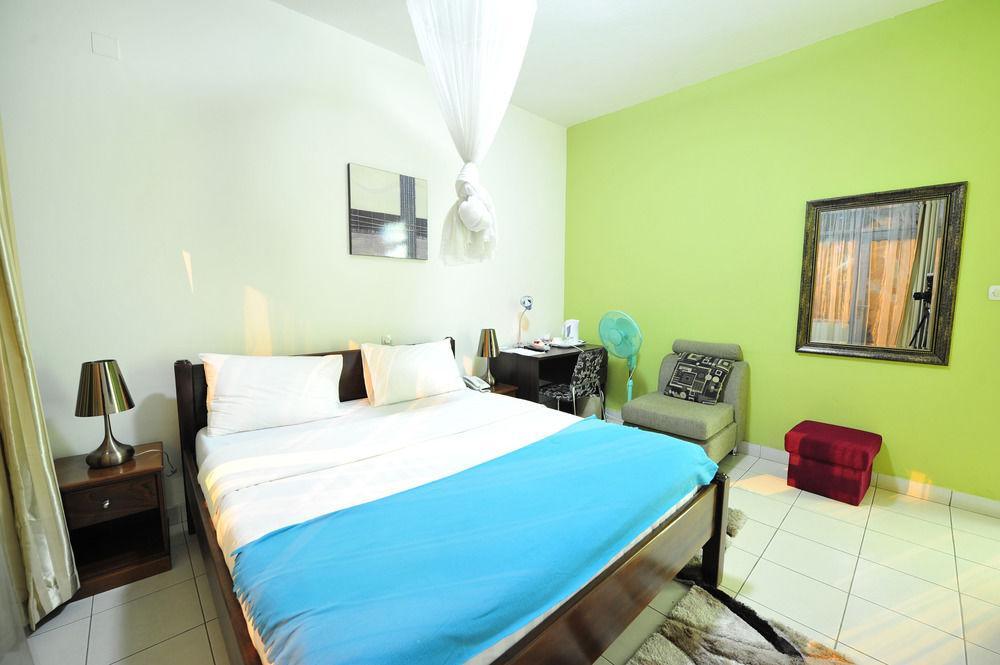 Urban by CityBlue Kigali Bagian luar foto