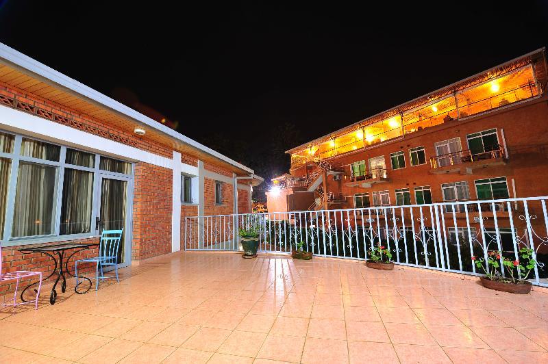 Urban by CityBlue Kigali Bagian luar foto