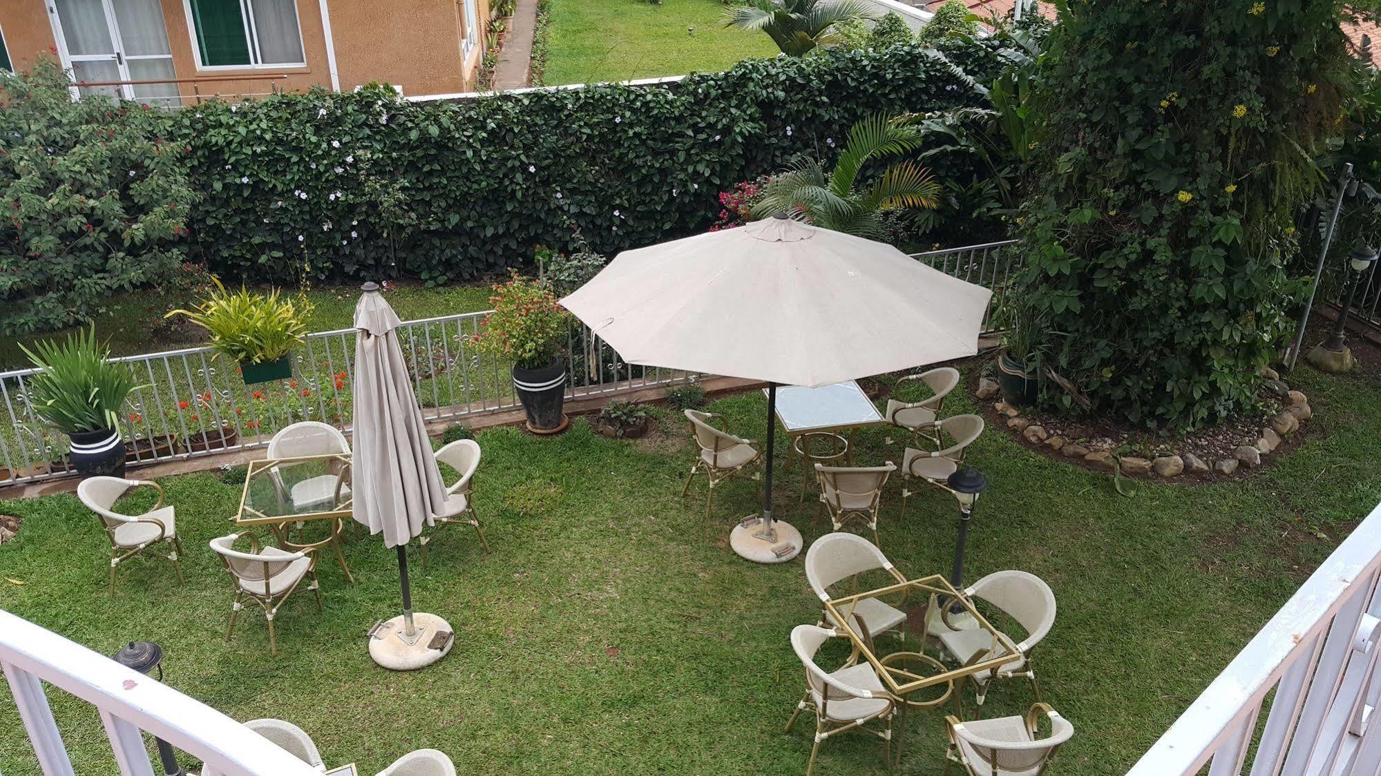Urban by CityBlue Kigali Bagian luar foto
